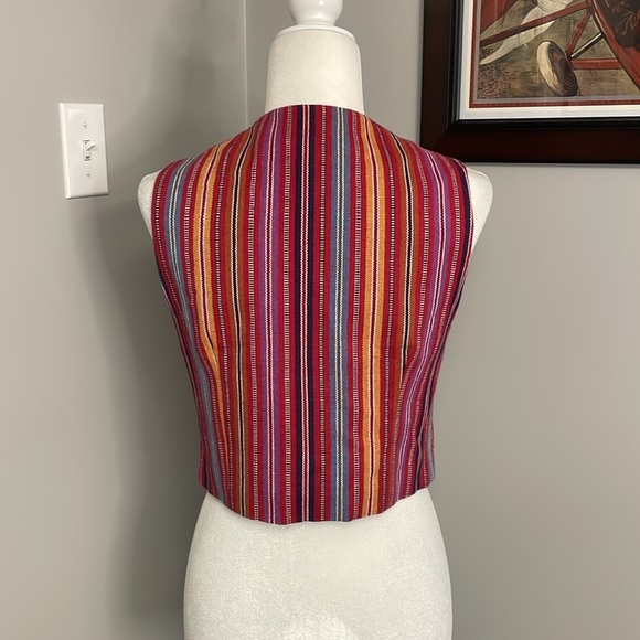Vintage J. Jill Striped Red Pink Multicolored Vest Button Womens Size 6 Vneck - Picture 3 of 4